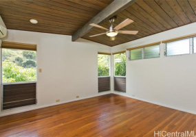 5347 Malu Place,Honolulu,Hawaii,96816,4 ベッドルーム ベッドルーム,4 バスルームバスルーム,一戸建て,Malu,18866256