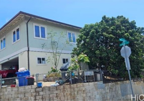 1017 Maluna Street,Honolulu,Hawaii,96818,6 ベッドルーム ベッドルーム,5 バスルームバスルーム,一戸建て,Maluna,18867479