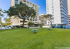 440 Seaside Avenue,Honolulu,Hawaii,96815,1 ベッドルーム ベッドルーム,1 バスルームバスルーム,コンド / タウンハウス,Seaside,5,18868100