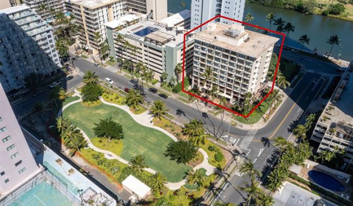 440 Seaside Avenue,Honolulu,Hawaii,96815,1 ベッドルーム ベッドルーム,1 バスルームバスルーム,コンド / タウンハウス,Seaside,5,18868100