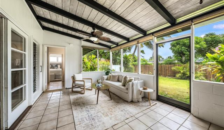 5545 Haleola Street,Honolulu,Hawaii,96821,4 ベッドルーム ベッドルーム,3 バスルームバスルーム,一戸建て,Haleola,18868319