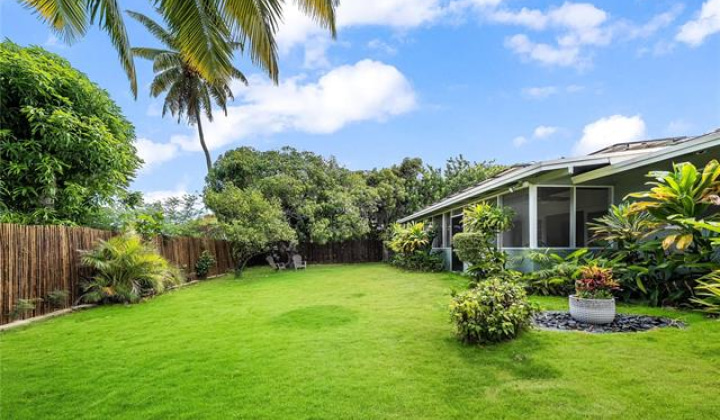 5545 Haleola Street,Honolulu,Hawaii,96821,4 ベッドルーム ベッドルーム,3 バスルームバスルーム,一戸建て,Haleola,18868319