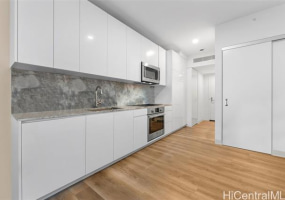 987 Queen Street,Honolulu,Hawaii,96814,1 BathroomBathrooms,Condo/Townhouse,Queen,5,18868411