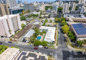 1735 Dole Street,Honolulu,Hawaii,96822,1 ベッドルーム ベッドルーム,1 バスルームバスルーム,コンド / タウンハウス,Dole,1,18871250