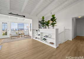 2325 Round Top Drive,Honolulu,Hawaii,96822,5 ベッドルーム ベッドルーム,3 バスルームバスルーム,一戸建て,Round Top,18871710