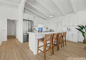 2325 Round Top Drive,Honolulu,Hawaii,96822,5 ベッドルーム ベッドルーム,3 バスルームバスルーム,一戸建て,Round Top,18871710
