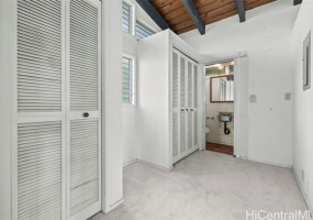 2327 Round Top Drive,Honolulu,Hawaii,96822,3 ベッドルーム ベッドルーム,3 バスルームバスルーム,一戸建て,Round Top,18871724