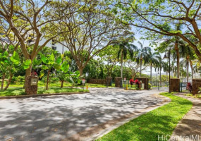 520 Lunalilo Home Road,Honolulu,Hawaii,96825,2 Bedrooms Bedrooms,2 BathroomsBathrooms,Condo/Townhouse,Lunalilo Home,1,18926788