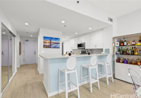 520 Lunalilo Home Road,Honolulu,Hawaii,96825,2 Bedrooms Bedrooms,2 BathroomsBathrooms,Condo/Townhouse,Lunalilo Home,1,18926788
