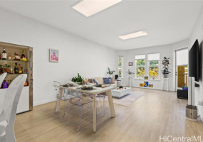 520 Lunalilo Home Road,Honolulu,Hawaii,96825,2 Bedrooms Bedrooms,2 BathroomsBathrooms,Condo/Townhouse,Lunalilo Home,1,18926788