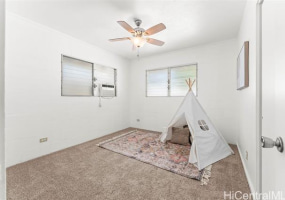 2211 Kalihi Street,Honolulu,Hawaii,96819,3 ベッドルーム ベッドルーム,2 バスルームバスルーム,一戸建て,Kalihi,18872463