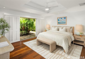 646 Honua Street,Honolulu,Hawaii,96816,4 ベッドルーム ベッドルーム,3 バスルームバスルーム,一戸建て,Honua,18872620