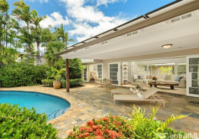 646 Honua Street,Honolulu,Hawaii,96816,4 ベッドルーム ベッドルーム,3 バスルームバスルーム,一戸建て,Honua,18872620