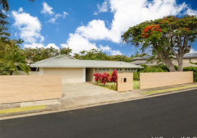 646 Honua Street,Honolulu,Hawaii,96816,4 ベッドルーム ベッドルーム,3 バスルームバスルーム,一戸建て,Honua,18872620
