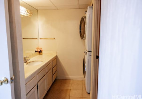 2240 Kuhio Avenue,Honolulu,Hawaii,96815,3 ベッドルーム ベッドルーム,3 バスルームバスルーム,コンド / タウンハウス,Kuhio,38,18873275