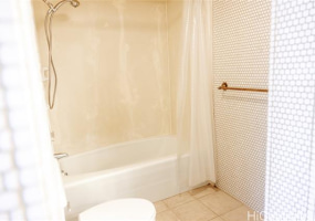 2240 Kuhio Avenue,Honolulu,Hawaii,96815,3 ベッドルーム ベッドルーム,3 バスルームバスルーム,コンド / タウンハウス,Kuhio,38,18873275