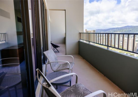 2240 Kuhio Avenue,Honolulu,Hawaii,96815,3 ベッドルーム ベッドルーム,3 バスルームバスルーム,コンド / タウンハウス,Kuhio,38,18873275
