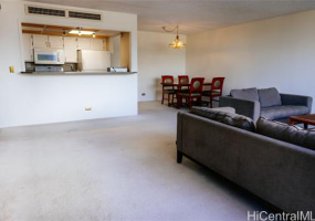2240 Kuhio Avenue,Honolulu,Hawaii,96815,3 ベッドルーム ベッドルーム,3 バスルームバスルーム,コンド / タウンハウス,Kuhio,38,18873275