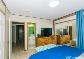 545 Kekupua Street,Honolulu,Hawaii,96825,3 ベッドルーム ベッドルーム,3 バスルームバスルーム,一戸建て,Kekupua,18873526