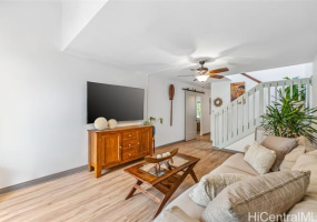 553 Pepeekeo Street,Honolulu,Hawaii,96825,3 Bedrooms Bedrooms,2 BathroomsBathrooms,Condo/Townhouse,Pepeekeo,1,19111237