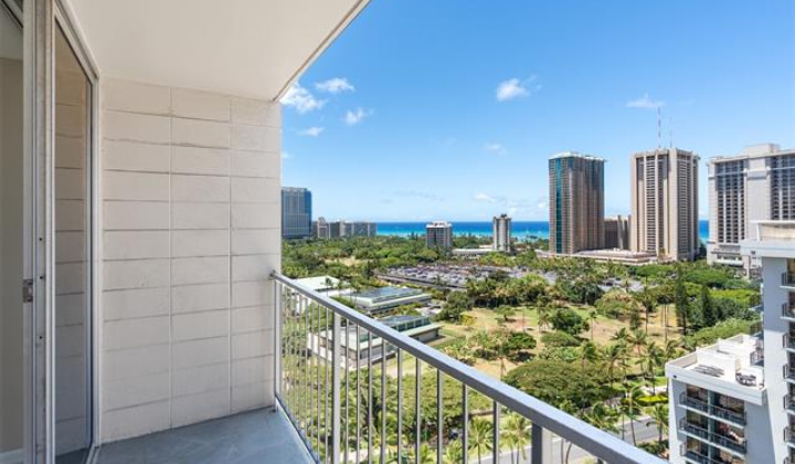 1925 Kalakaua Avenue,Honolulu,Hawaii,96815,1 ベッドルーム ベッドルーム,1 バスルームバスルーム,コンド / タウンハウス,Kalakaua,19,18874569