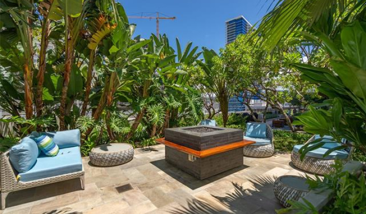 1555 Kapiolani Boulevard,Honolulu,Hawaii,96814,1 ベッドルーム ベッドルーム,1 バスルームバスルーム,コンド / タウンハウス,Kapiolani,21,18876017