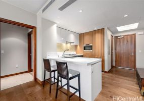 1555 Kapiolani Boulevard,Honolulu,Hawaii,96814,1 ベッドルーム ベッドルーム,1 バスルームバスルーム,コンド / タウンハウス,Kapiolani,21,18876017