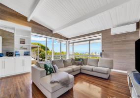 1901 Judd Hillside Road,Honolulu,Hawaii,96822,4 ベッドルーム ベッドルーム,4 バスルームバスルーム,一戸建て,Judd Hillside,18876350