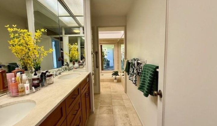 1901 Judd Hillside Road,Honolulu,Hawaii,96822,4 ベッドルーム ベッドルーム,4 バスルームバスルーム,一戸建て,Judd Hillside,18876350
