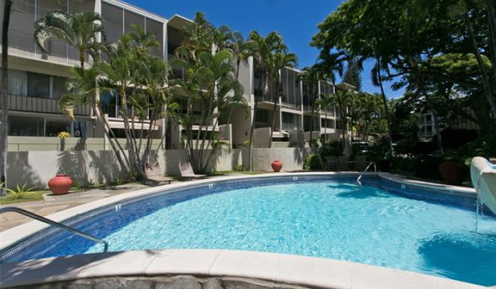 3030 Pualei Circle,Honolulu,Hawaii,96815,2 ベッドルーム ベッドルーム,2 バスルームバスルーム,コンド / タウンハウス,Pualei,1,18876840