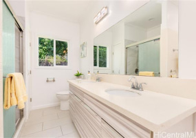 1114 Maalaea Road,Honolulu,Hawaii,96817,5 ベッドルーム ベッドルーム,3 バスルームバスルーム,一戸建て,Maalaea,18877376