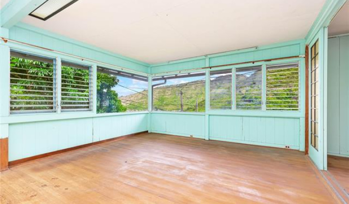 2446 Puunoa Place,Honolulu,Hawaii,96816,4 ベッドルーム ベッドルーム,2 バスルームバスルーム,一戸建て,Puunoa,18878120
