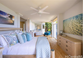 471 Maono Loop,Honolulu,Hawaii,96821,3 ベッドルーム ベッドルーム,3 バスルームバスルーム,一戸建て,Maono,18879111