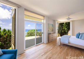 471 Maono Loop,Honolulu,Hawaii,96821,3 ベッドルーム ベッドルーム,3 バスルームバスルーム,一戸建て,Maono,18879111