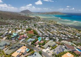 471 Maono Loop,Honolulu,Hawaii,96821,3 ベッドルーム ベッドルーム,3 バスルームバスルーム,一戸建て,Maono,18879111