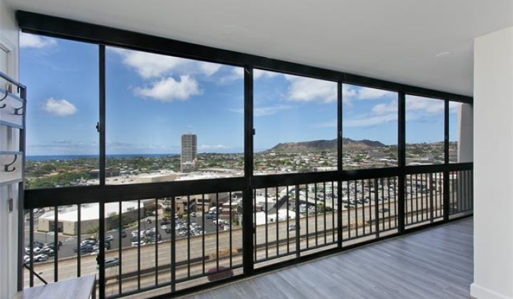 4300 Waialae Avenue,Honolulu,Hawaii,96816,3 ベッドルーム ベッドルーム,2 バスルームバスルーム,コンド / タウンハウス,Waialae,12,18879330