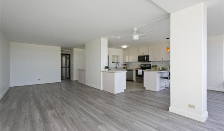 4300 Waialae Avenue,Honolulu,Hawaii,96816,3 ベッドルーム ベッドルーム,2 バスルームバスルーム,コンド / タウンハウス,Waialae,12,18879330