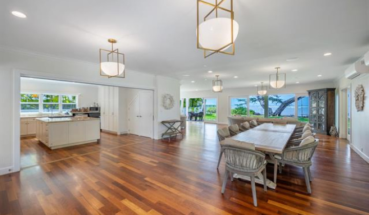 5245 Kalanianaole Highway,Honolulu,Hawaii,96821,4 ベッドルーム ベッドルーム,4 バスルームバスルーム,一戸建て,Kalanianaole,18879474