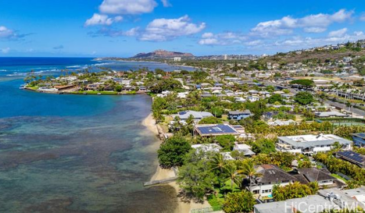 5245 Kalanianaole Highway,Honolulu,Hawaii,96821,4 ベッドルーム ベッドルーム,4 バスルームバスルーム,一戸建て,Kalanianaole,18879474