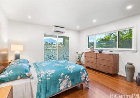 1338 Kuuna Place,Kailua,Hawaii,96734,4 ベッドルーム ベッドルーム,2 バスルームバスルーム,一戸建て,Kuuna,18879986
