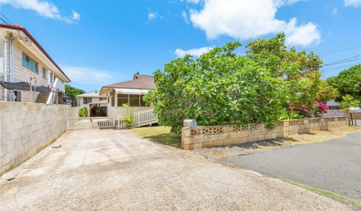 621 22nd Avenue,Honolulu,Hawaii,96816,3 ベッドルーム ベッドルーム,2 バスルームバスルーム,一戸建て,22nd,18880251