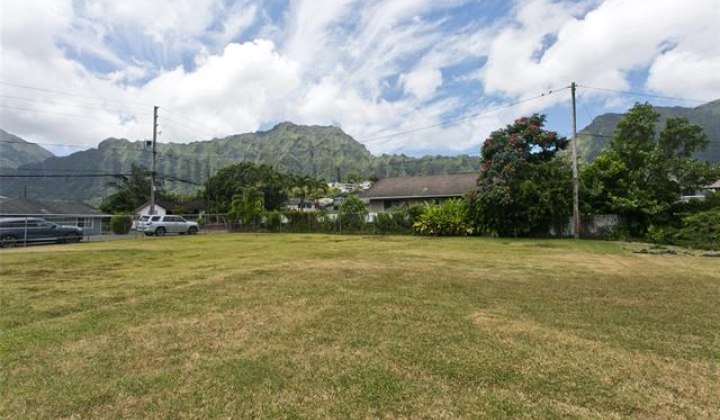 45-523 Halekou Road,Kaneohe,Hawaii,96744,5 ベッドルーム ベッドルーム,2 バスルームバスルーム,一戸建て,Halekou,18936673