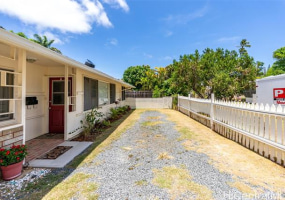 138 Kapaa Street,Kailua,Hawaii,96734,3 ベッドルーム ベッドルーム,2 バスルームバスルーム,一戸建て,Kapaa,18880433