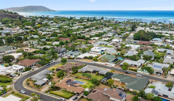 5249 Apo Drive,Honolulu,Hawaii,96821,4 ベッドルーム ベッドルーム,1 バスルームバスルーム,一戸建て,Apo,18881104
