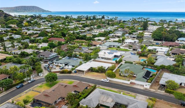 5249 Apo Drive,Honolulu,Hawaii,96821,4 ベッドルーム ベッドルーム,1 バスルームバスルーム,一戸建て,Apo,18881104