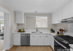 5249 Apo Drive,Honolulu,Hawaii,96821,4 ベッドルーム ベッドルーム,1 バスルームバスルーム,一戸建て,Apo,18881104