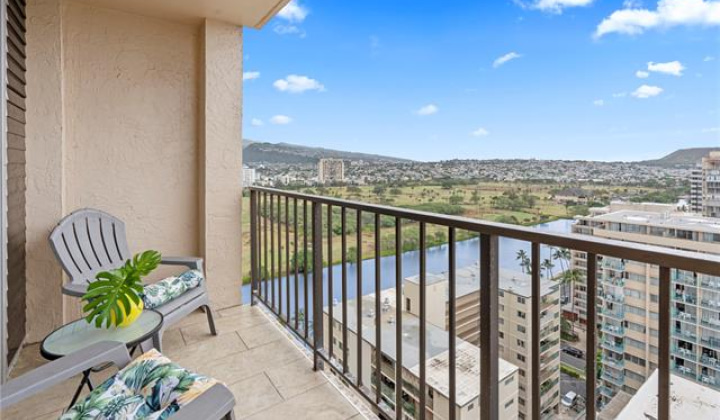 2345 Ala Wai Boulevard,Honolulu,Hawaii,96815,2 ベッドルーム ベッドルーム,2 バスルームバスルーム,コンド / タウンハウス,Ala Wai,22,18881615