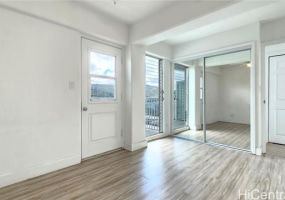 1635 Dole Street,Honolulu,Hawaii,96822,2 ベッドルーム ベッドルーム,1 バスルームバスルーム,コンド / タウンハウス,Dole,13,18882278