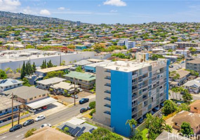 754 Ekela Avenue,Honolulu,Hawaii,96816,1 ベッドルーム ベッドルーム,1 バスルームバスルーム,コンド / タウンハウス,Ekela,9,18882687