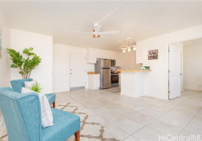 754 Ekela Avenue,Honolulu,Hawaii,96816,1 ベッドルーム ベッドルーム,1 バスルームバスルーム,コンド / タウンハウス,Ekela,9,18882687